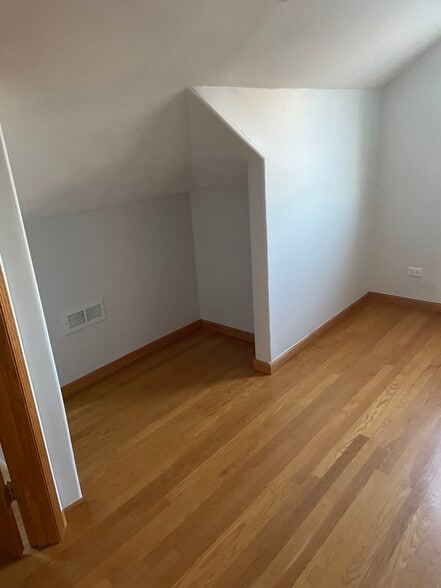 Building Photo - 3111 N 78th Ave