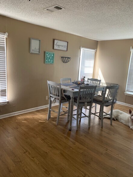 Building Photo - 3405 36th St