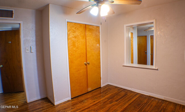 Building Photo - 3723 Memphis Ave