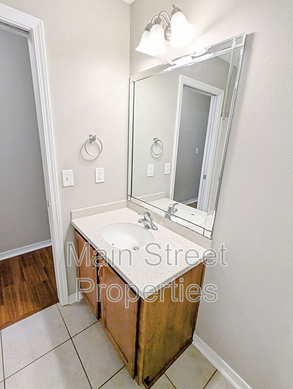 Building Photo - 5963 Ashton Woods Cir