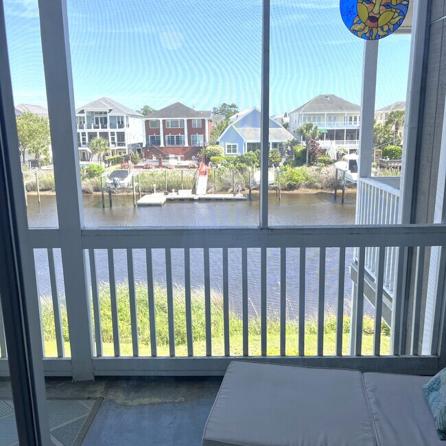 Building Photo - 4530 N Plantation Harbour Dr