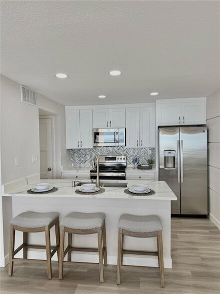 Building Photo - 450 S Gulfview Blvd