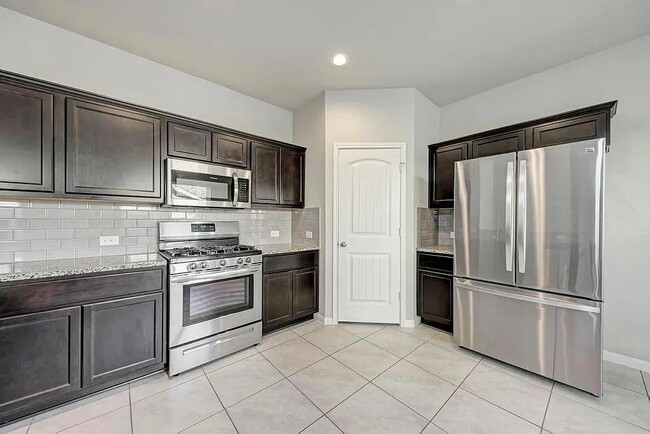 Building Photo - 6713 Branrust Dr
