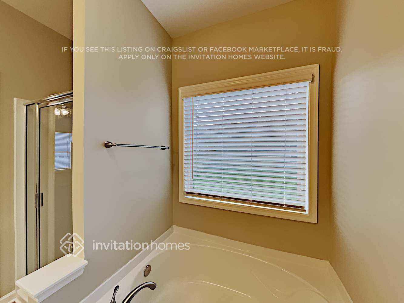 Building Photo - 3846 Cameron Trail SE