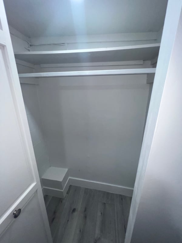 Building Photo - 6439 Willow Wood Ln