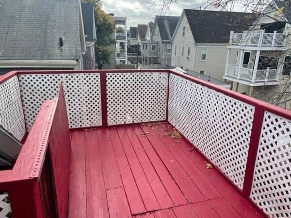 Building Photo - 38 Tuttle St