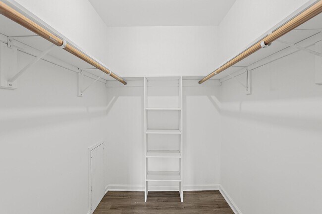 Building Photo - Columbia, MD