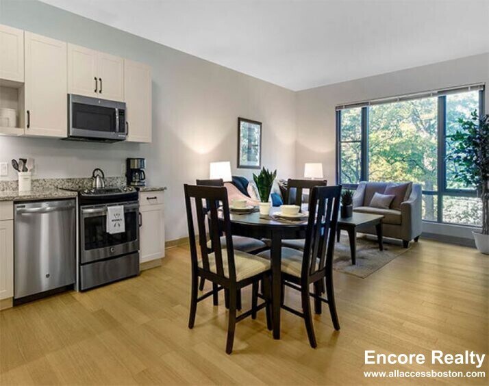 Building Photo - 161 S Huntington Ave