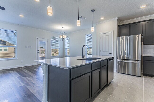 Building Photo - Bright & Beautiful 4 Bedroom two story home!