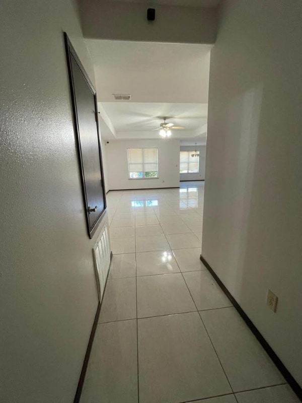 Building Photo - 3024 Whitetail Dr