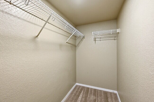 Building Photo - $2,645.95, 4 bed, 4 bath, located in Colorado Springs with a finished basement.