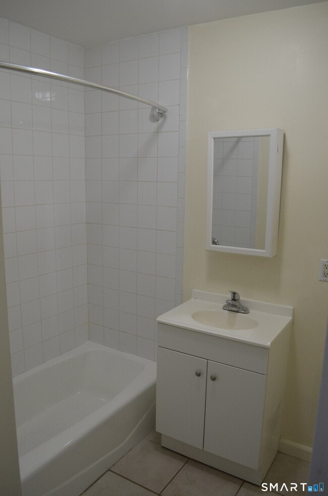 Building Photo - 50 Myano Ln