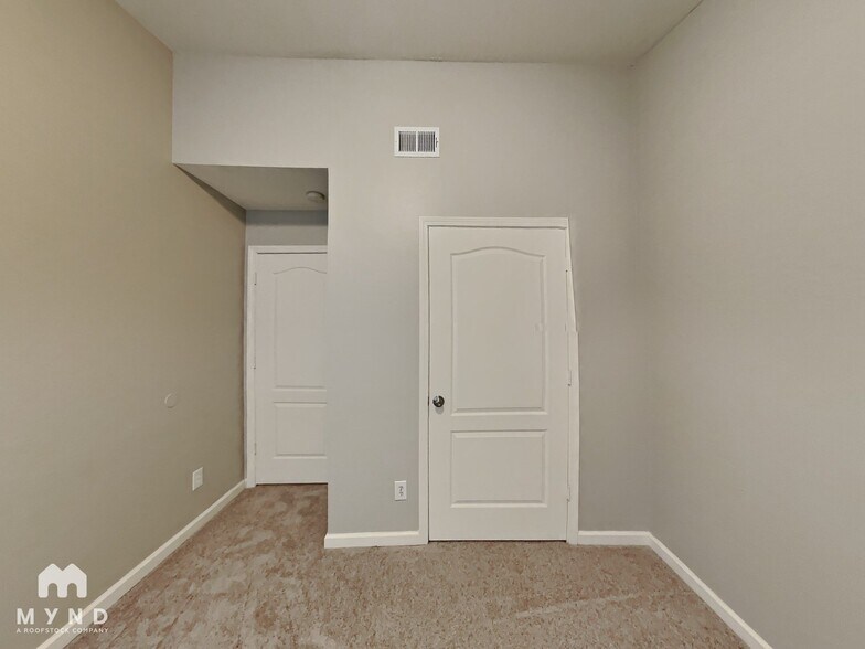 Building Photo - 2877 Windsor Forrest Ct