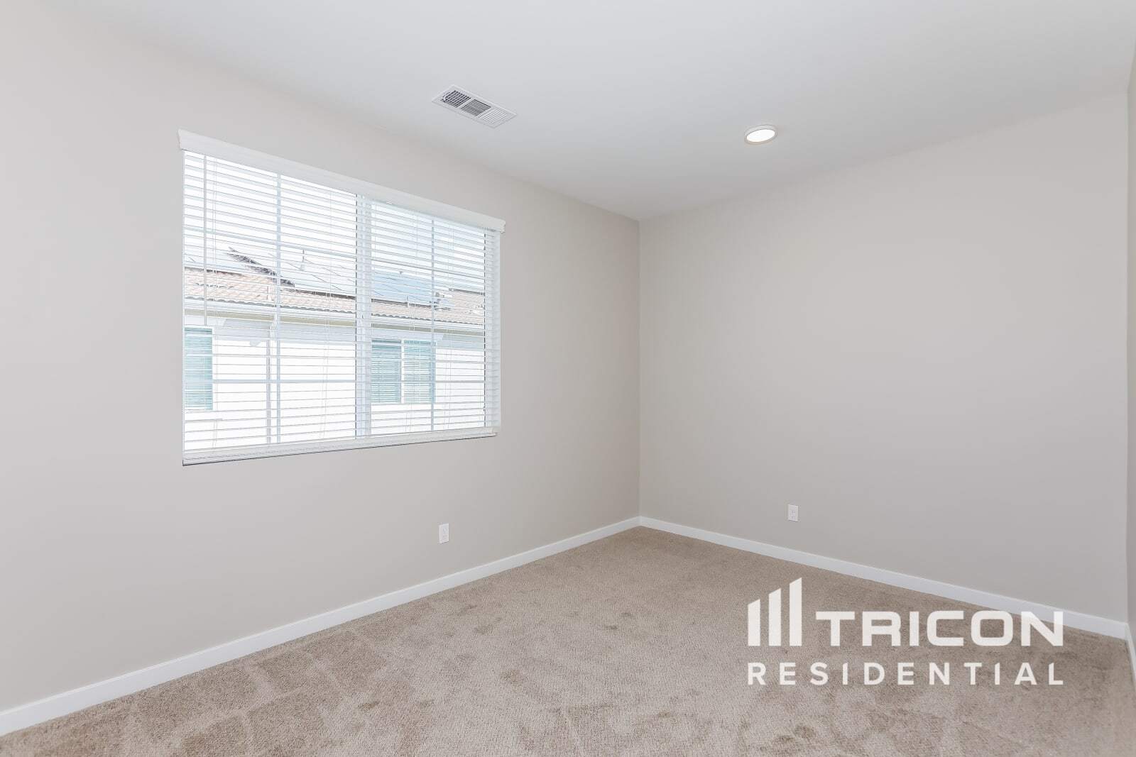 Building Photo - 24930 Padre Ct