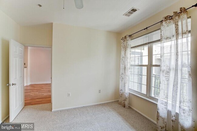 Building Photo - 3021 Nicosh Cir