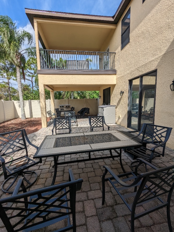 Building Photo - 1340 Talon Way