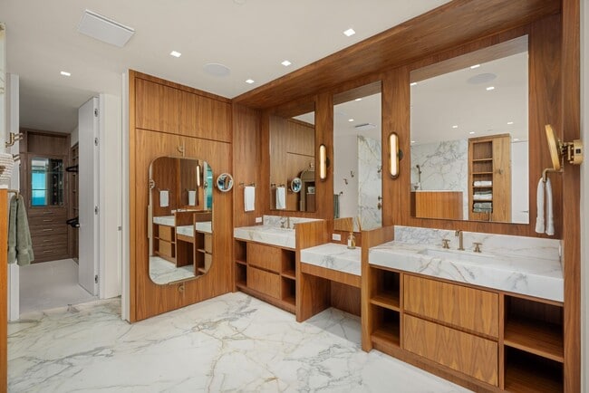 Building Photo - Luxury Coastal Escape w/ Resort-Style Amenities & Stunning Views