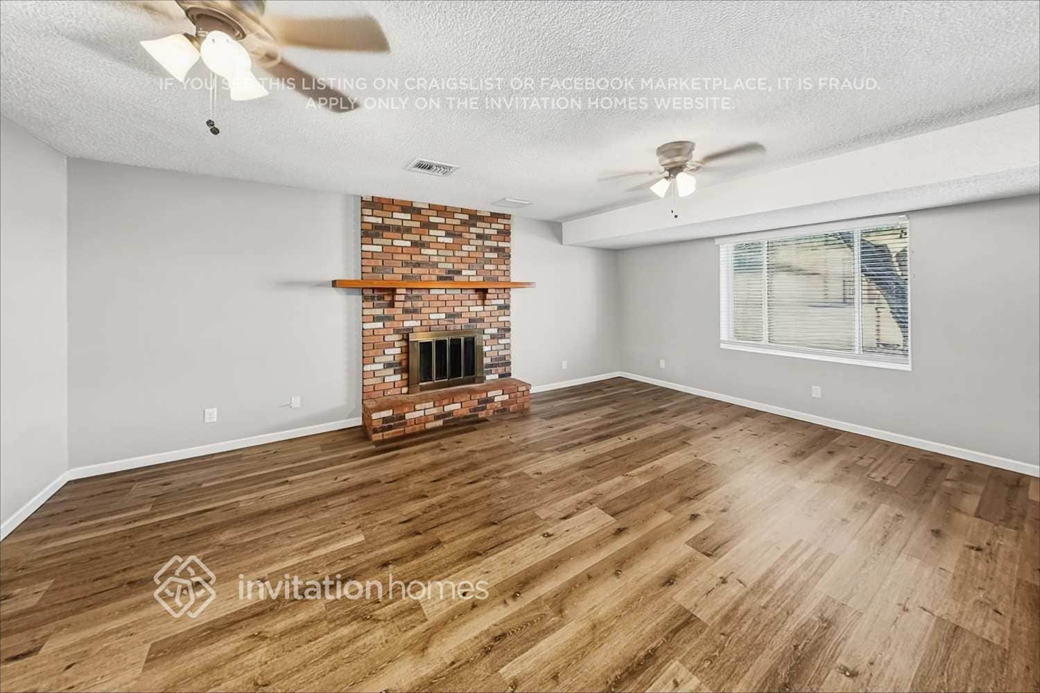 Building Photo - 12645 N 47th Dr