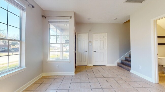 Building Photo - 12443 Narcissus View Trail