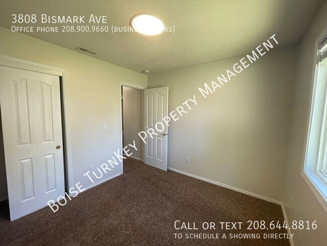 Building Photo - 3808 Bismark Ave