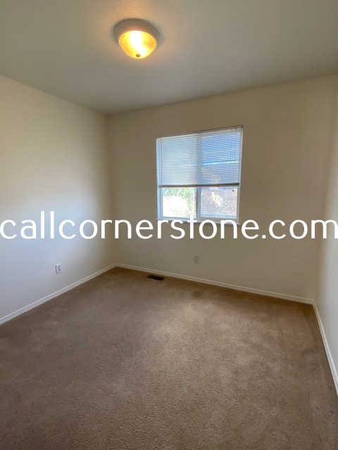 Building Photo - 7511 Barn Owl Dr