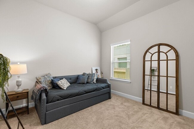 Building Photo - 321 Rise Ln