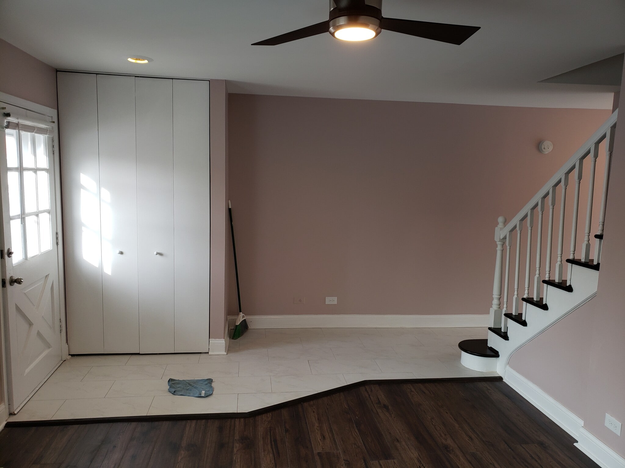 Building Photo - 2142 Rugen Rd