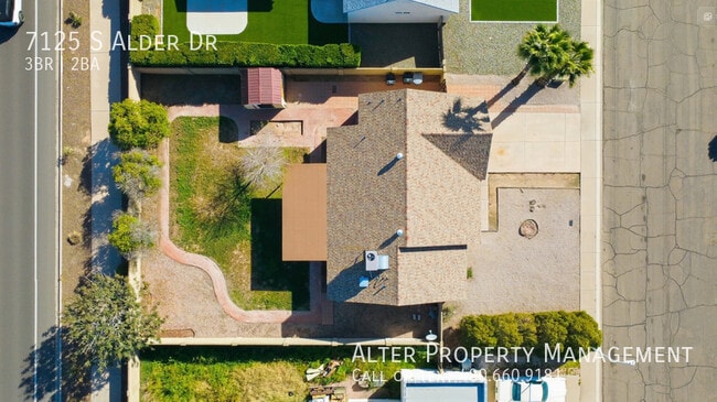 Building Photo - 7125 S Alder Dr