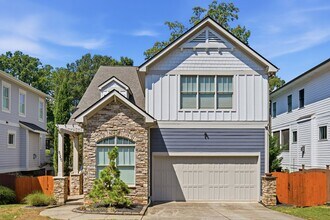 Building Photo - 520 Iverson Way