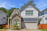 Building Photo - 520 Iverson Way