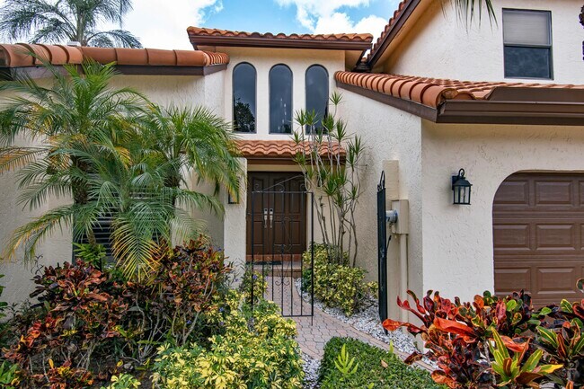 Building Photo - 22504 Esplanada Cir