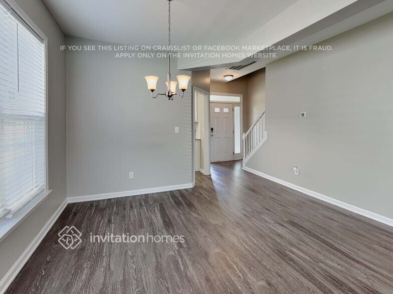 Building Photo - 113 Hutson Ln