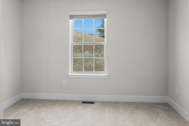 Building Photo - 1705 Water Xing Rd