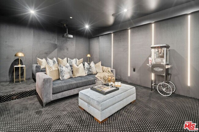 Building Photo - 1200 Angelo Dr