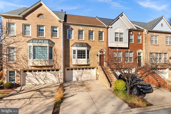 Building Photo - 1707 Leighton Wood Ln