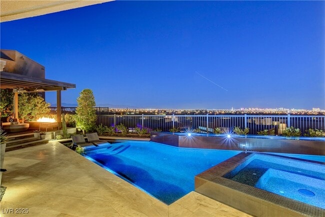 Building Photo - 6300 Clovis Point St