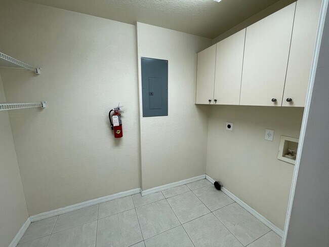 Building Photo - 7287 Midway Terrace
