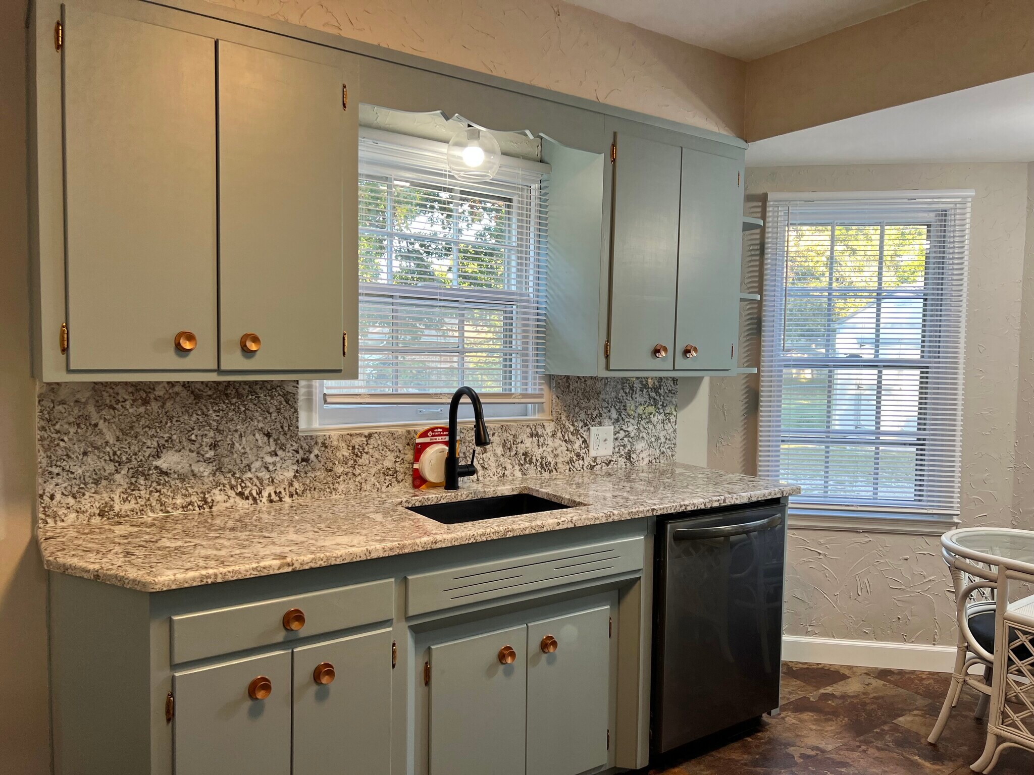 Building Photo - 1936 N Kansas Ave