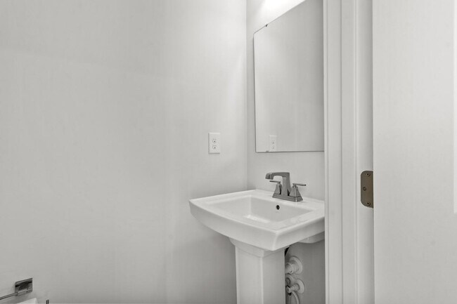 Building Photo - 3131 Coquina Ln