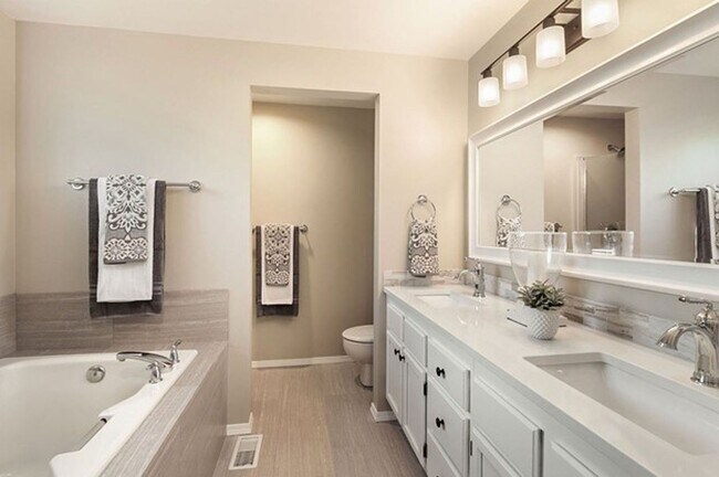 Building Photo - Exceptional home on a quiet cul-de-sac in ...