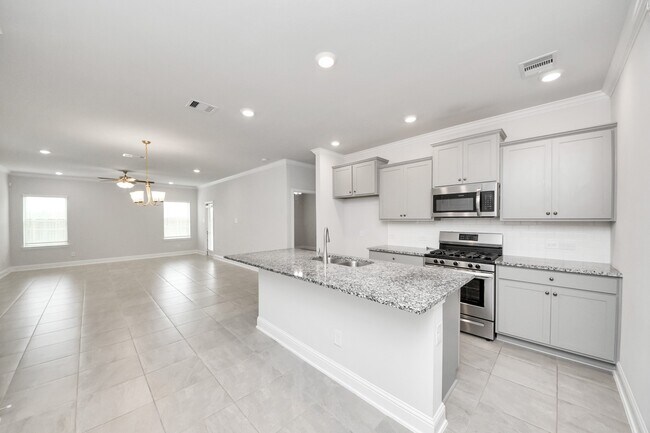 Building Photo - 448 Long Beach Bay Dr