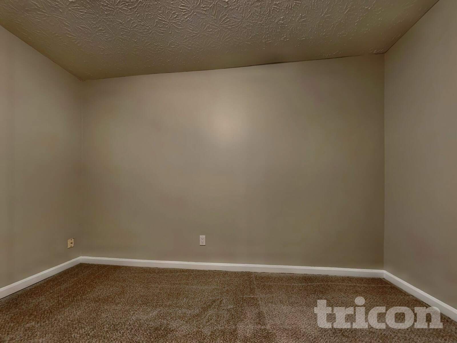 Building Photo - 2236 Windsor Dr SW