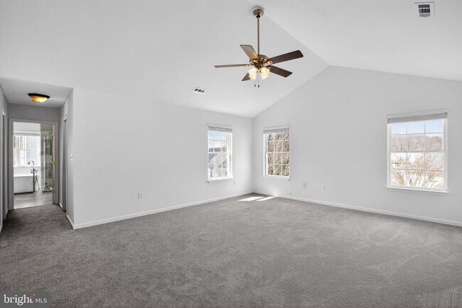 Building Photo - 28 Basalt Dr