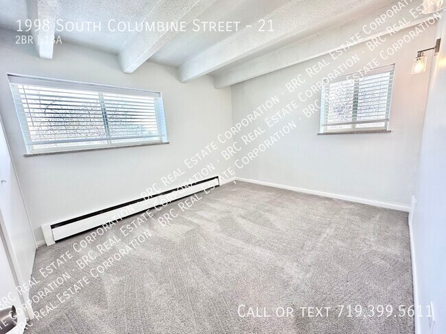 Building Photo - 1998 S Columbine St