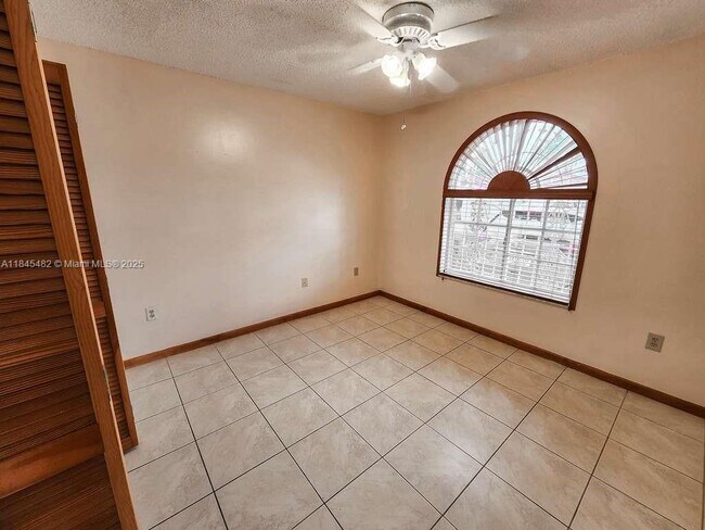 Building Photo - 3170 W 78th St