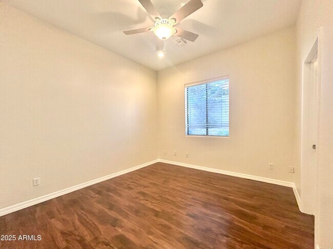 Building Photo - 10844 N 126th Way