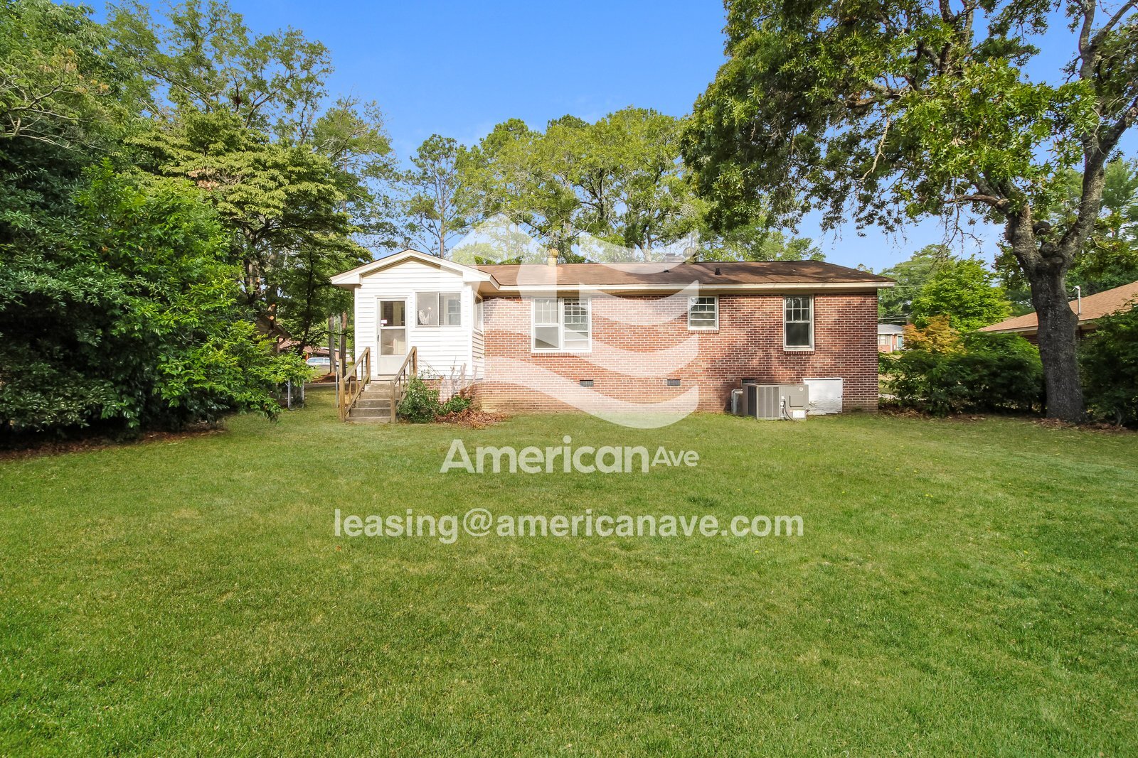 Building Photo - 3028 Dennis Dr