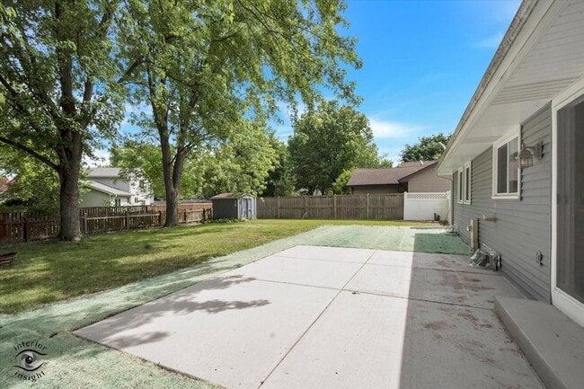 Building Photo - 30W181 Foxboro Ct