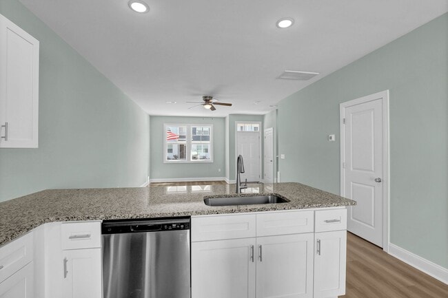 Building Photo - 317 Starfish Ln