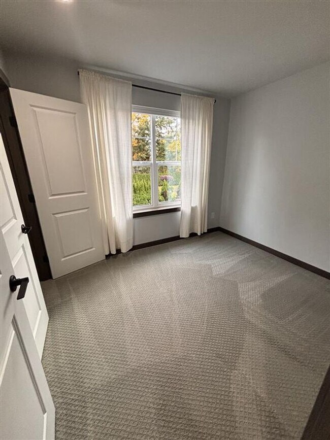 Building Photo - Kvernmo #4